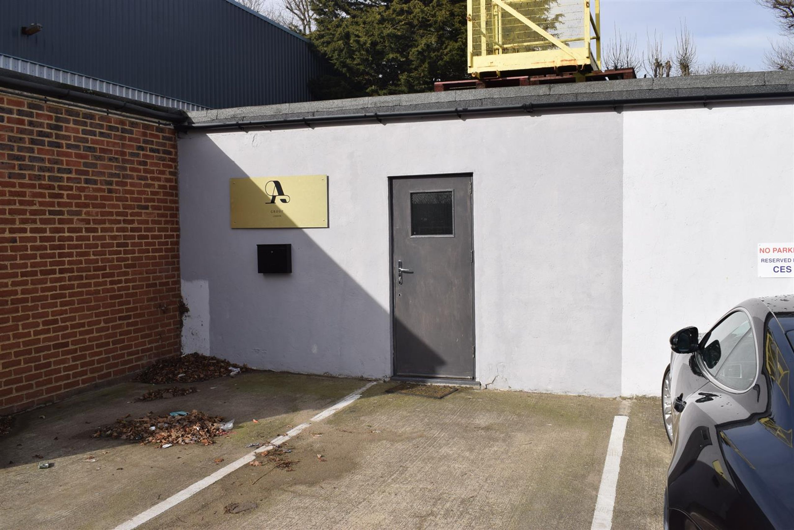 To Let Chigwell Lane, Loughton PropList