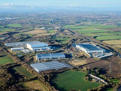 Property Image for Wakefield Hub, Newmarket Lane, Wakefield, WF3 4BY