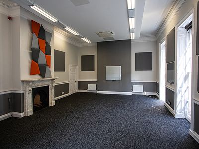 Property Image for Chantry House, High Street, Birmingham, Warwickshire, B46 3BP