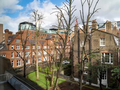 Property Image for 5 Old Bailey, London, Greater London, EC4M 7BA