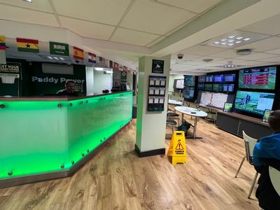Property Image for 9 Gabriels Hill & 14 King Street, Maidstone, Kent, ME15 6HL