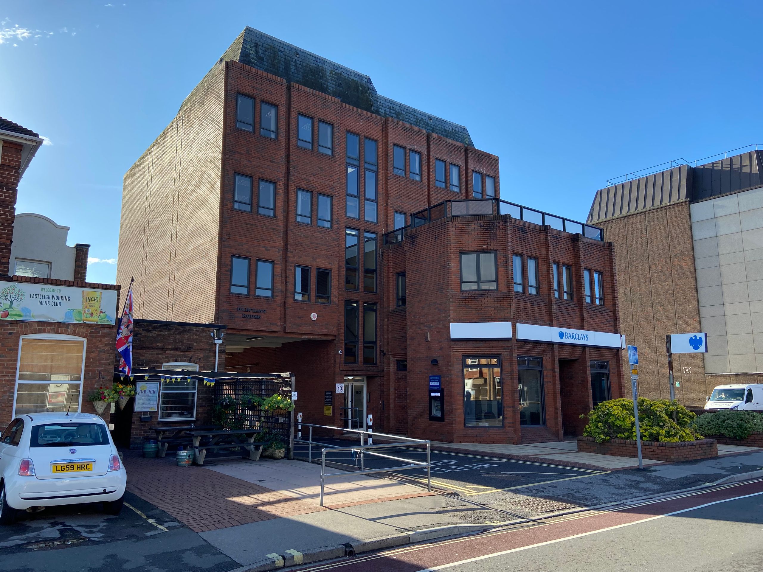 For Sale 2024, Upper Market Street, Eastleigh, Hampshire, SO50 9FD