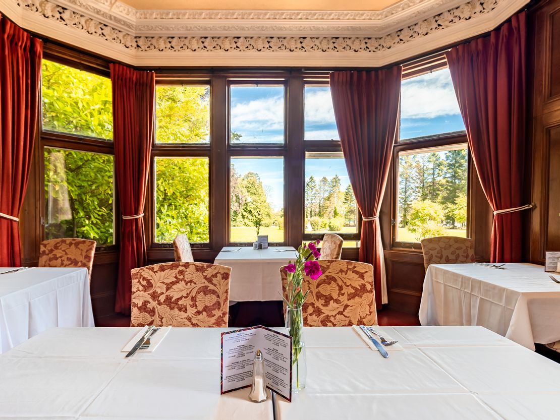 Mansfield Castle Hotel And Morangie House Hotel, Morangie Road, Tain, Highland, IV19 1PY