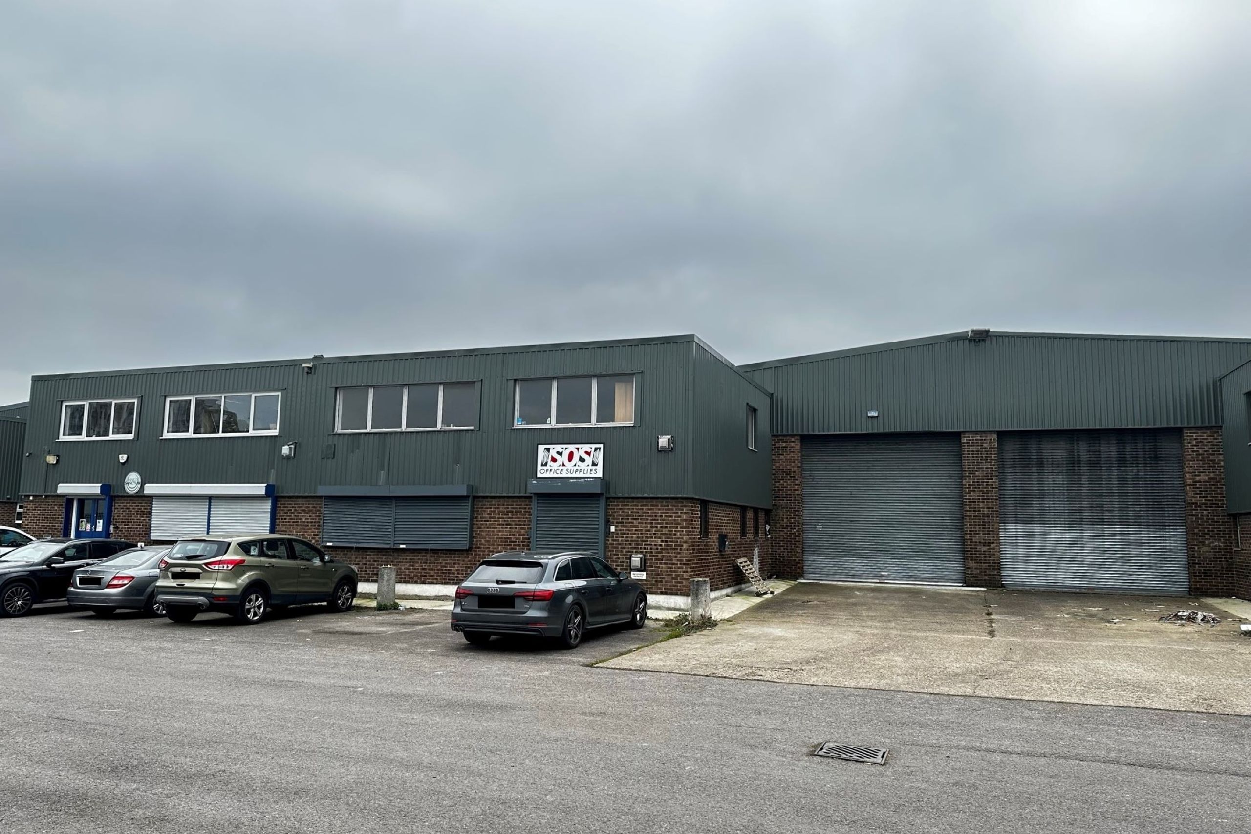 To Let Unit 4 Thistlebrook Industrial Estate, Eynsham Drive, Abbey