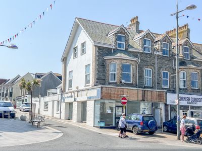 Property Image for 40, East Street, Newquay, Cornwall, TR7 1BH