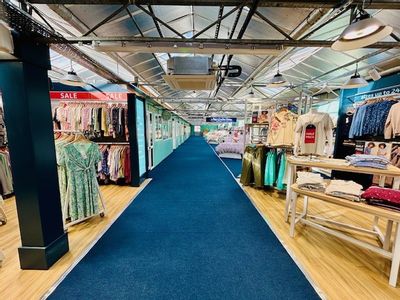 Property Image for Studley Grange Garden Centre, Hay Lane, Swindon, Wiltshire, SN4 9QT