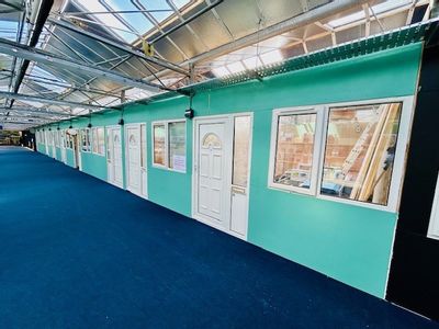 Property Image for Studley Grange Garden Centre, Hay Lane, Swindon, Wiltshire, SN4 9QT