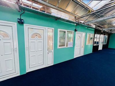 Property Image for Studley Grange Garden Centre, Hay Lane, Swindon, Wiltshire, SN4 9QT