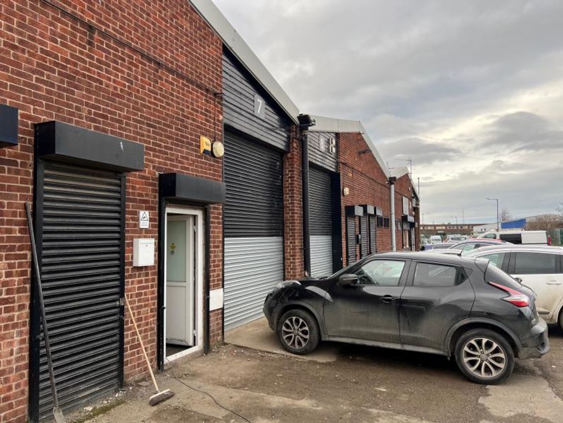 To Let Unit 7, Tyne Court, Skippers Lane Industrial Estate
