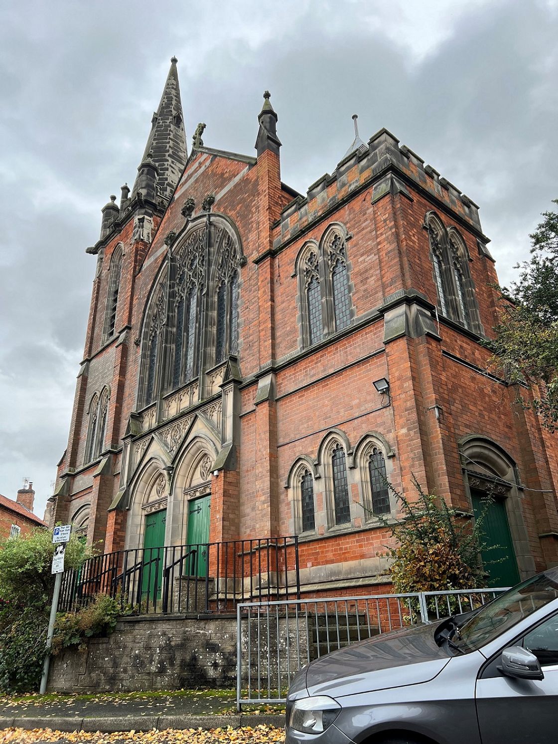 Former Castle Donington Methodist Church, Market Street, plus adjoining Cottage, 2 Apiary Gate, Derby, Derbyshire, DE74 2JA