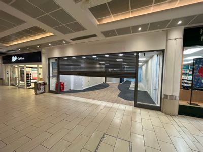 Property Image for Unit 18, Crystal Peaks Shopping Centre, Sheffield, S20 7PQ