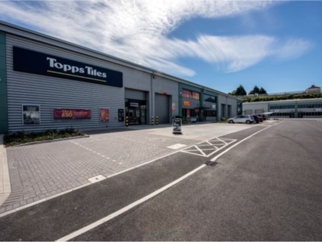 Unit 6, Trade City, Motherwell Way, West Thurrock, Essex, RM20 3AW