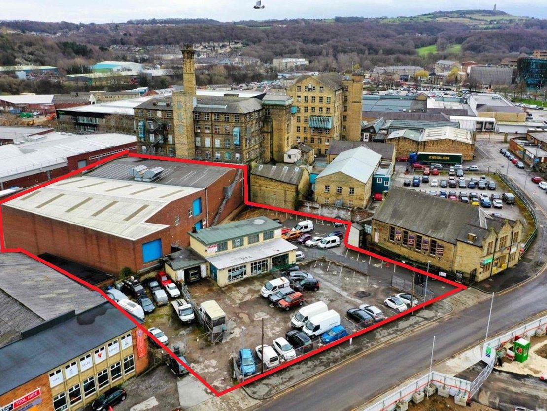 Old Leeds Road, Huddersfield