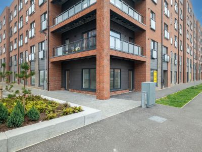 Property Image for Ocean Drive Waterfront Plaza, Edinburgh, EH6 6JJ