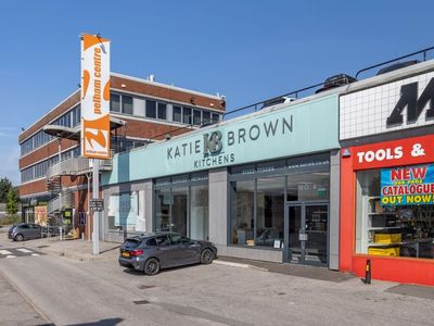 Property Image for Unit 4 The Pelham Centre, Canwick Road, Lincoln, East Midlands, LN5 8HE