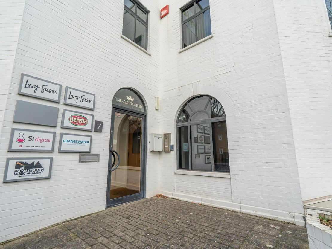 First Floor Suite A The Old Treasury, 7 Kings Road, Southsea, PO5 4DJ