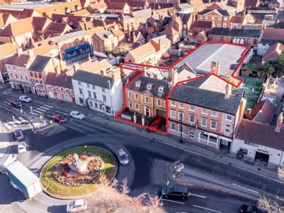 Property Image for Middle Gate and Castle Gate Portfolio | Newark | Nottinghamshire | NG24 1AG