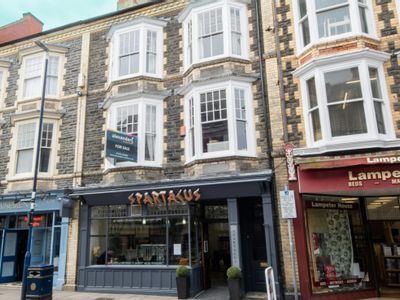 Property Image for 4 Terrace Road, Aberystwyth, SY23 1NY