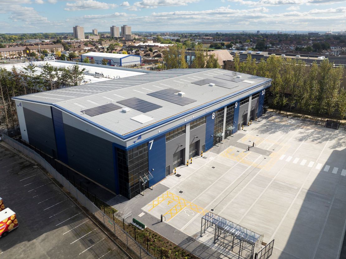 Bridge Point Enterprise East, Selinas Lane, Chadwell Heath, Dagenham, Essex, RM8 1QH