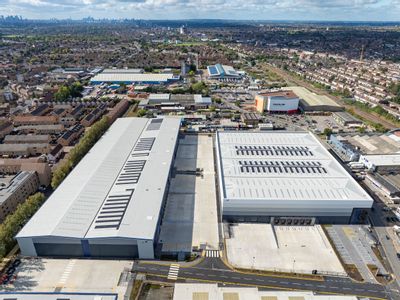 Property Image for Bridge Point Enterprise East, Selinas Lane, Chadwell Heath, Dagenham, Essex, RM8 1QH