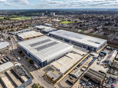 Property Image for Bridge Point Enterprise East, Selinas Lane, Chadwell Heath, Dagenham, Essex, RM8 1QH