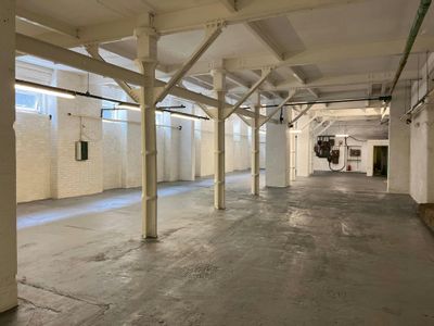 Property Image for Unit 11, Paramount Industrial Estate, Watford, WD24 7XA