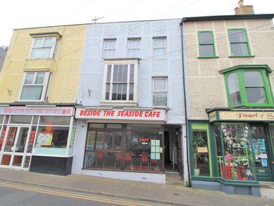 Property Image for 9 Old Pier Street, Walton On The Naze, Essex, CO14 8AW