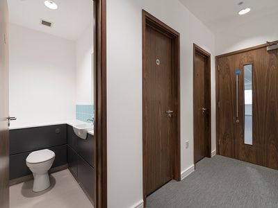 Property Image for 6180 Knights Court, Solihull Parkway, Birmingham, West Midlands, B37 7WY