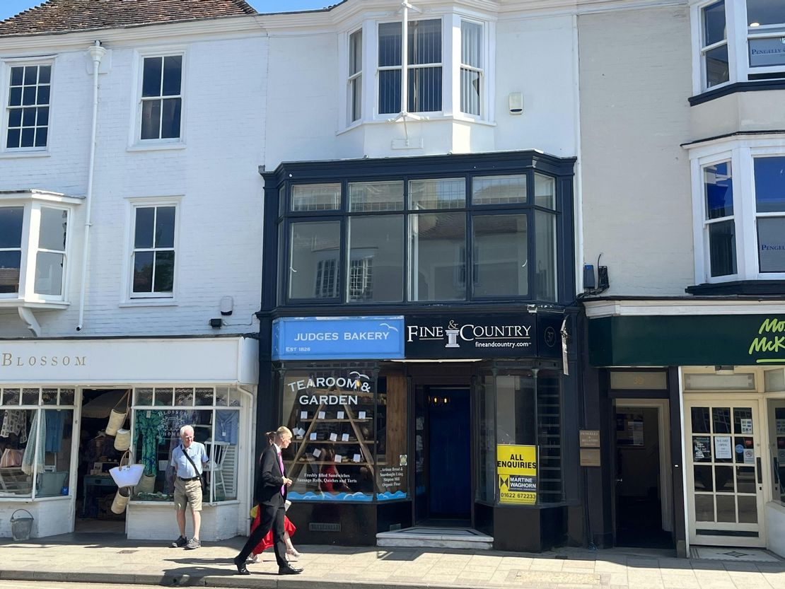 1st & 2nd Floor, 37 High Street, Tenterden, TN30 6BJ