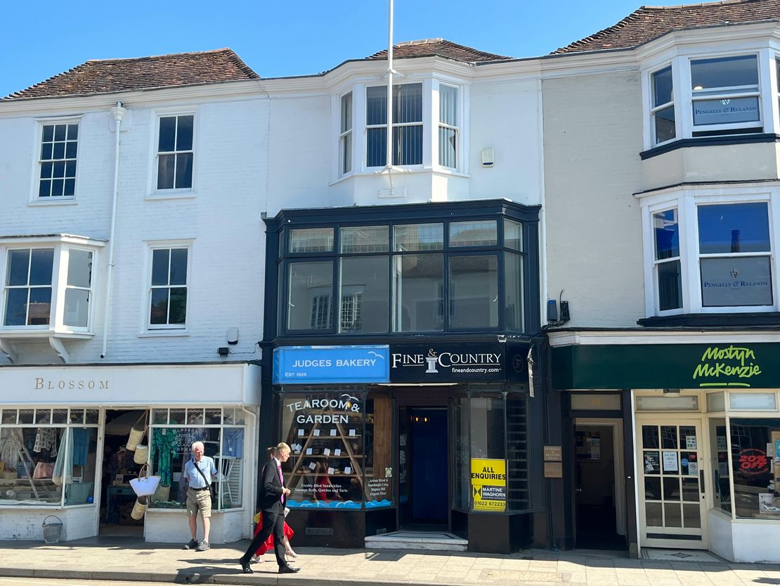 1st & 2nd Floor, 37 High Street, Tenterden, TN30 6BJ