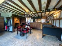 Property Image for Powis Arms Hotel, Cei'r Trallwng, Y Trallwng, SY21 9JS