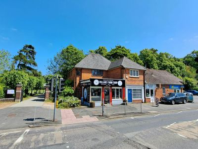 Property Image for 42 Hackwood Road, Hackwood Road, Basingstoke, RG21 3AE