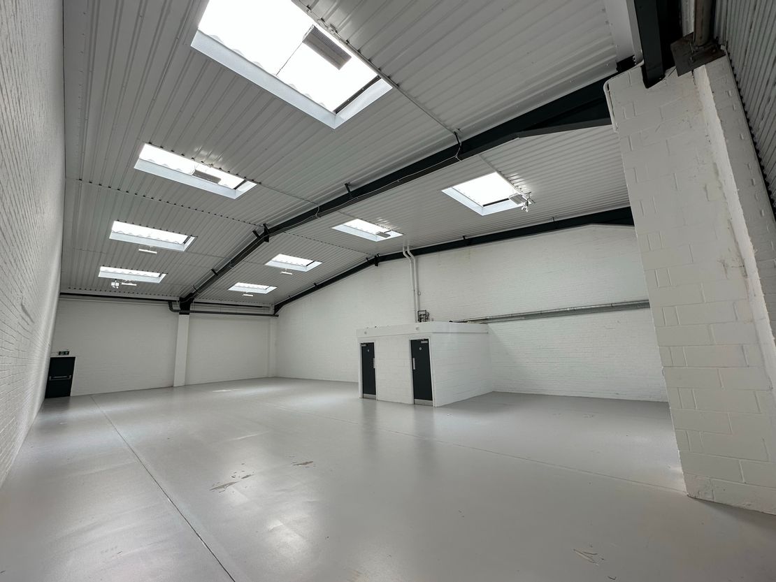 Unit 54, Hammonds Drive Industrial Estate, Hammonds Drive, Eastbourne, East Sussex, BN23 6PW