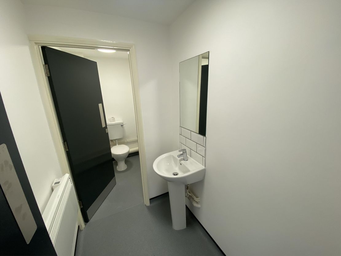 Unit 54, Hammonds Drive Industrial Estate, Hammonds Drive, Eastbourne, East Sussex, BN23 6PW