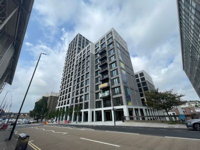 Property Image for Longley Place, 5 New England Street, Brighton, BN1 4GY