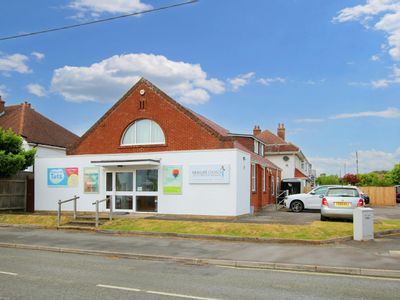 Property Image for New Life Church, 34 Gore Road, New Milton, BH25 6RZ