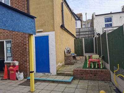 Property Image for Grosvenor Place, Margate,  Kent, CT9 1UW