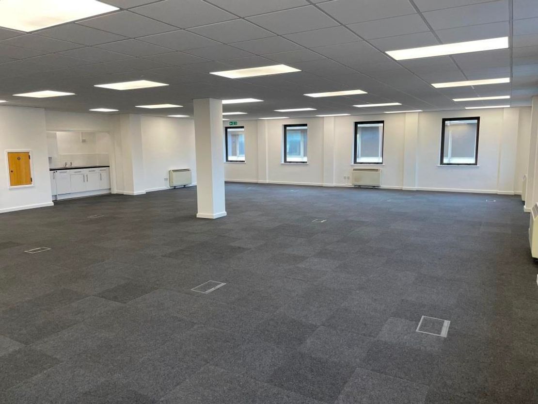 14/15 Christchurch House, Beaufort Court, Sir Thomas Longley Road, Medway City Estate, Rochester, Kent, ME2 4FX