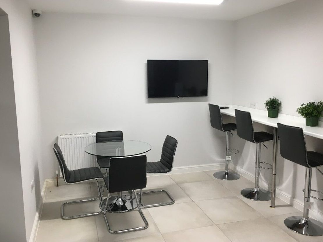 Office Suites, 1a Tower Industrial Estate, London Road, Wrotham, Kent, TN15 7NS