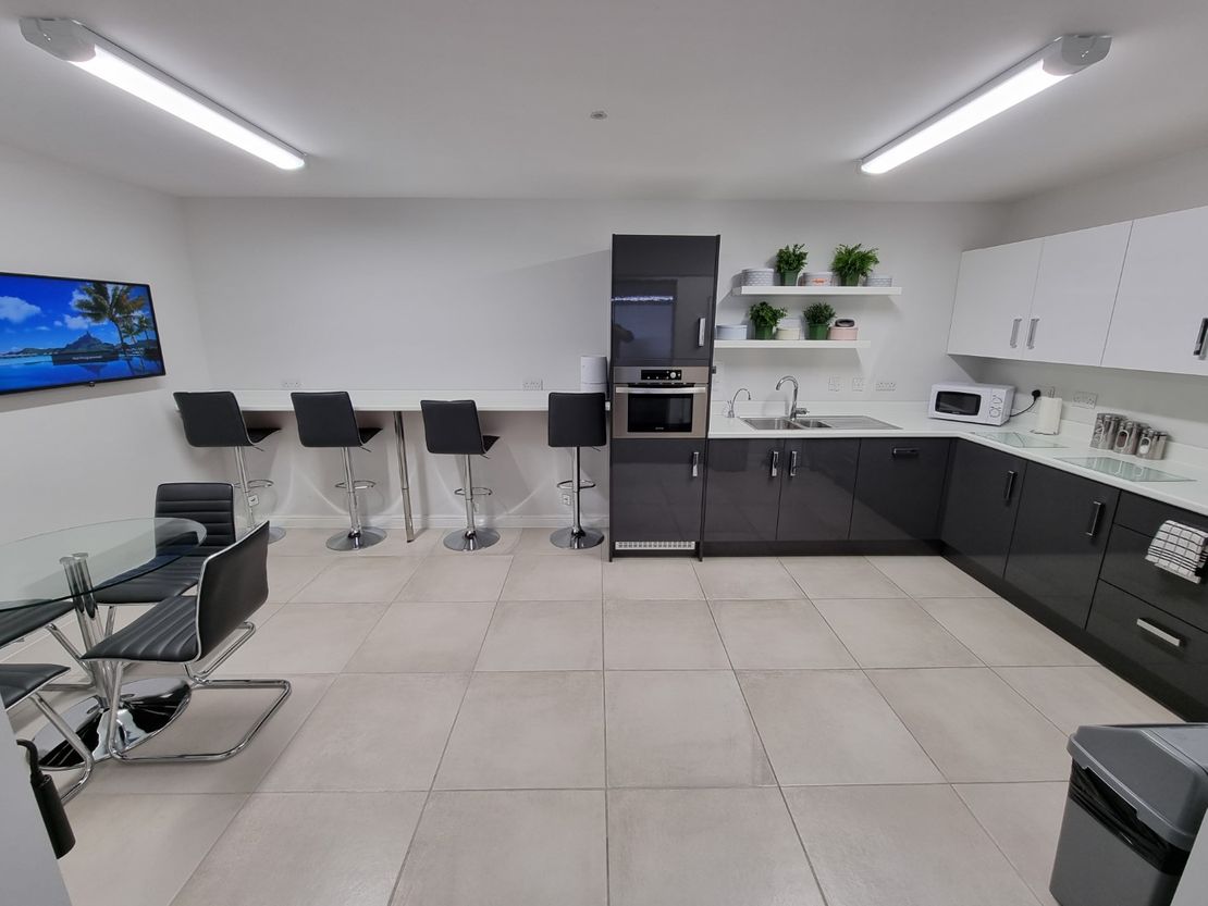 Office Suites, 1a Tower Industrial Estate, London Road, Wrotham, Kent, TN15 7NS