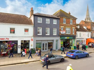 Property Image for 30 South Street, Chichester, West Sussex, PO19 1EL