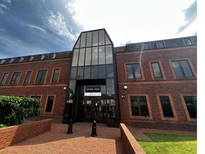 Property Image for Galago House, 163 Brighton Road, Coulsdon, Surrey, CR5 2NH