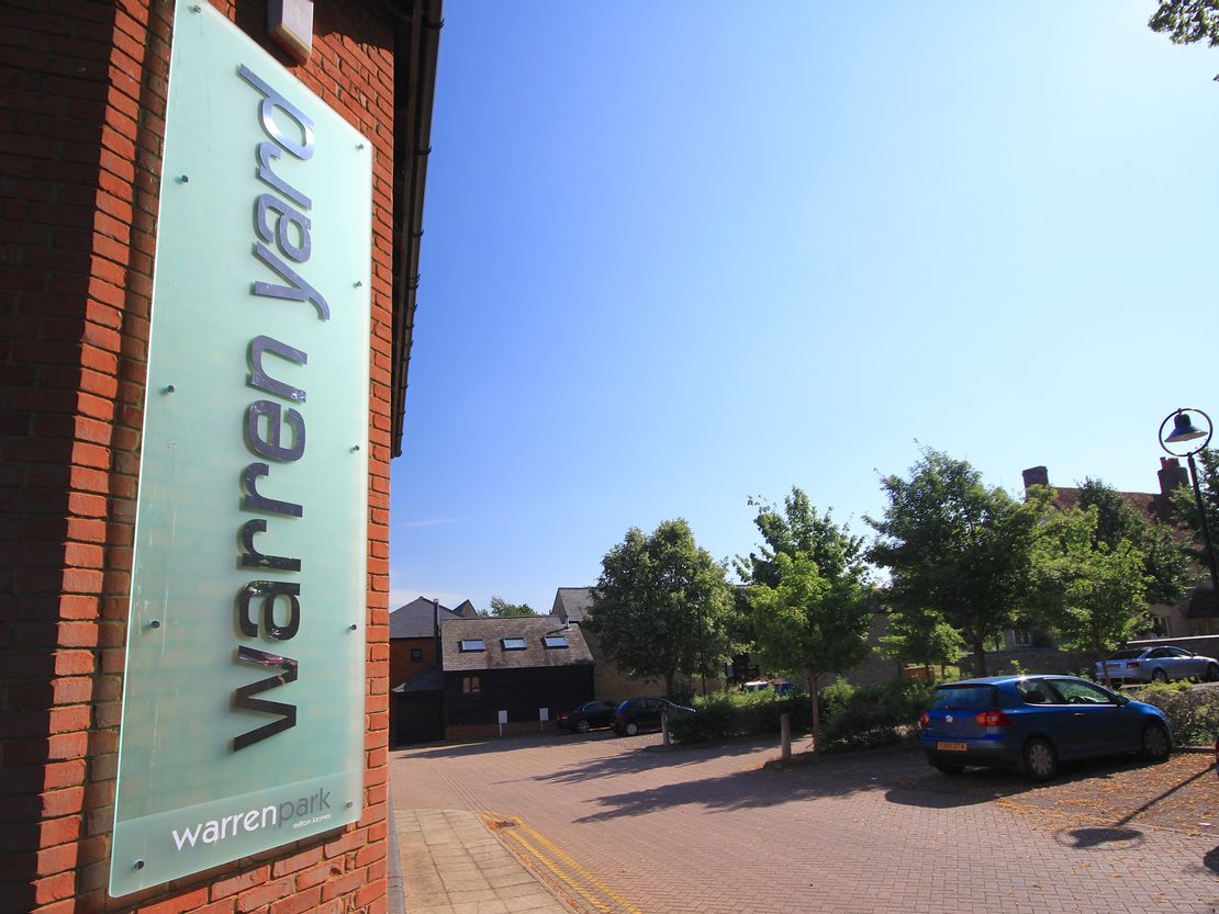 Warren Park, 9 Warren Yard, Stratford Road, Wolverton Mill, Milton Keynes, Buckinghamshire, MK12 5NW
