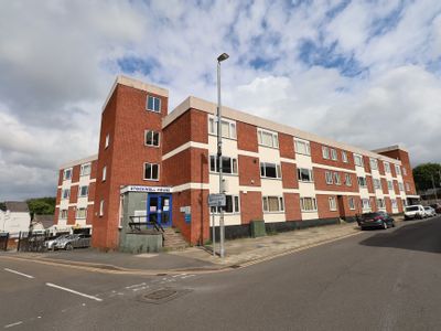Property Image for Second Floor, Stockwell House, New Buildings, Hinckley, Leicestershire, LE10 1HW