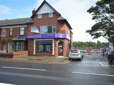 Property Image for 228 Bury New Road, Whitefield, Manchester, M45 8QN