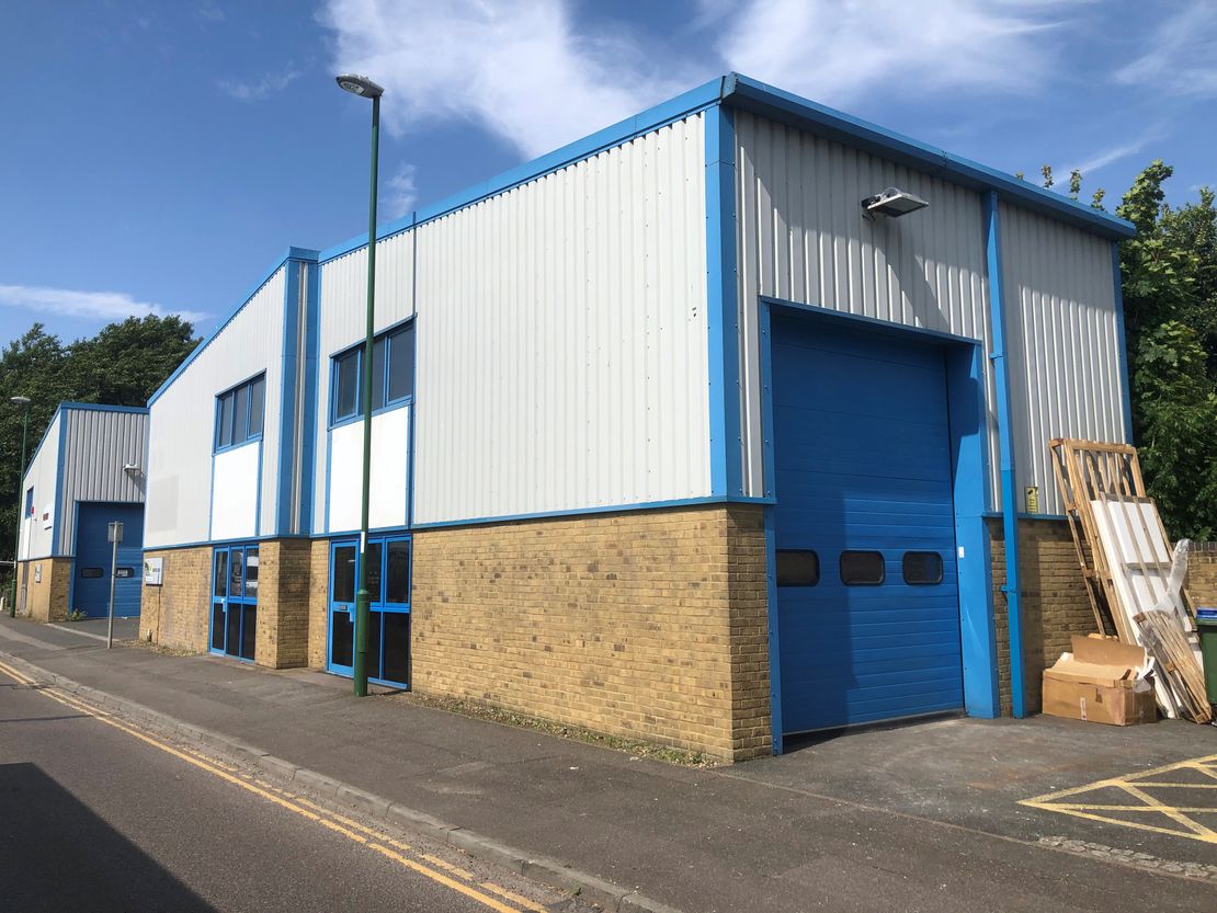 Unit 6/7 Elm Business Units, 67 Chartwell Road, Lancing, BN15 8FD