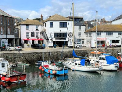 Property Image for Wheelhouse Restaurant & Guest House, West Wharf, Mevagissey, St. Austell, Cornwall, PL26 6UJ
