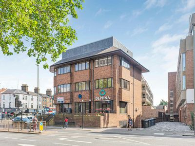 Property Image for 1250 High Road, Whetstone, N20 0LR