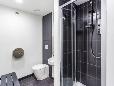 Property Image for Mill Pool House, Mill Lane, Godalming, Surrey, GU7 1EY