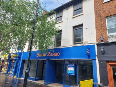 Property Image for 24 High Street, Doncaster, South Yorkshire, DN1 1DW